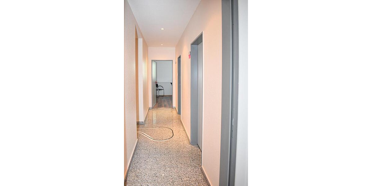 Gewerbeobjekt Lehrte - 1.330&euro; | Angebot:24767034