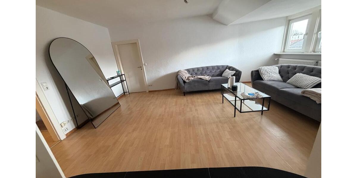 Dachgeschoßwohnung Burgwedel - 3 Zimmer, 85 m&sup2;, 1.200&euro; | Angebot:25805413