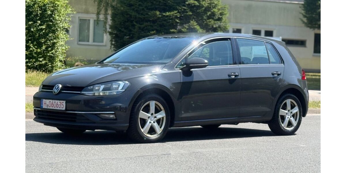 VW Golf 310.737 km 8.100 &euro; Hannover 30179