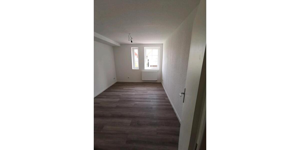 Dachgeschoßwohnung Gehrden - 4 Zimmer, 109 m&sup2;, 900&euro; | Angebot:25944703