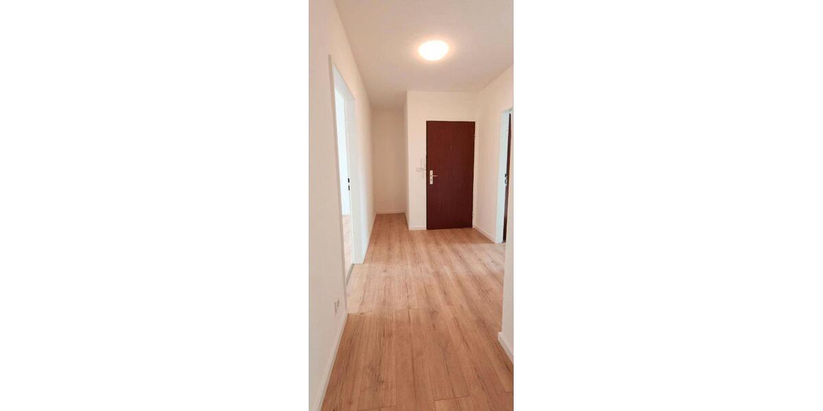 Etagenwohnung Laatzen - 3 Zimmer, 70 m&sup2;, 195.000&euro; | Angebot:27477706