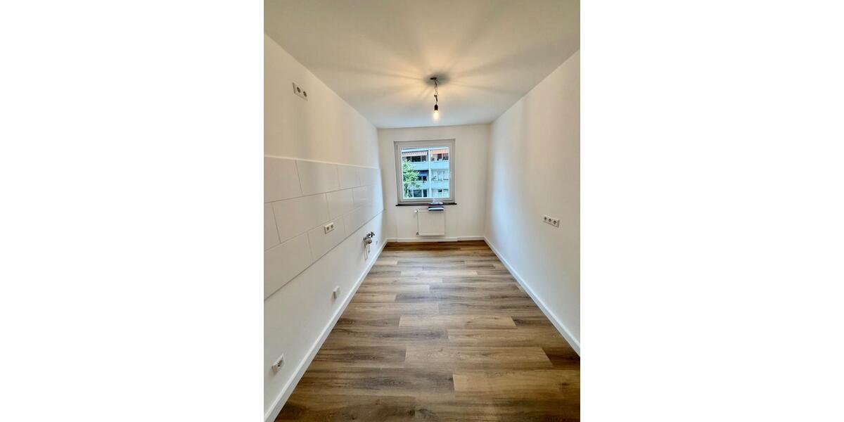 Etagenwohnung Hannover Linden-Limmer - 3 Zimmer, 77 m&sup2;, 270.000&euro; | Angebot:27490076