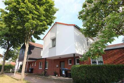 Haus Burgdorf Sorgensen - 4 Zimmer, 109 m&sup2;, 1.239&euro; | Angebot:26833706