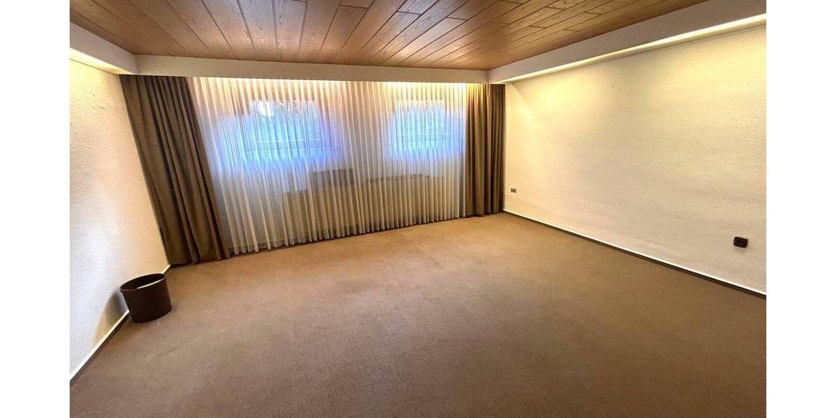 Einfamilienhaus Langenhagen Alt-Langenhagen - 8 Zimmer, 360 m&sup2;, 850.000&euro; | Angebot:26695119