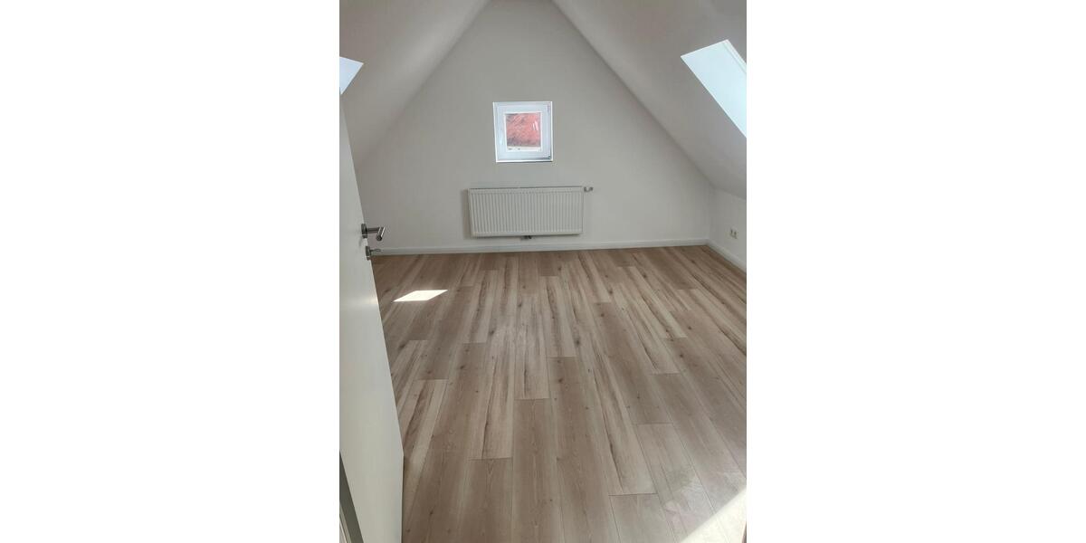 Maisonettenwohnung Gehrden - 4 Zimmer, 175 m&sup2;, 1.392&euro; | Angebot:25921420