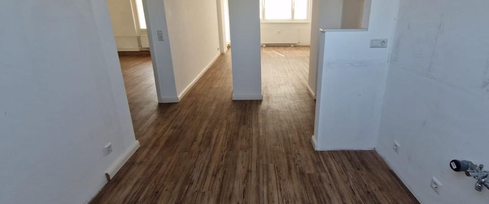 Dachgeschoßwohnung Hannover Buchholz-Kleefeld - 2.5 Zimmer, 56 m&sup2;, 159.000&euro; | Angebot:27489376