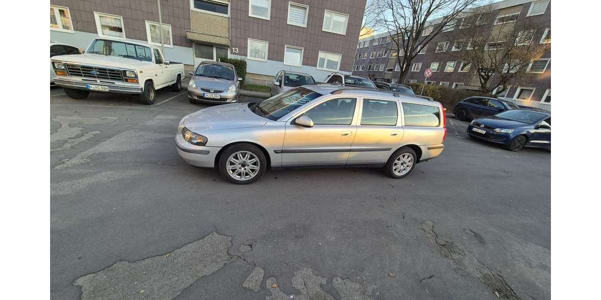 Volvo V70 265.000 km 4.400 &euro; Hannover 30519