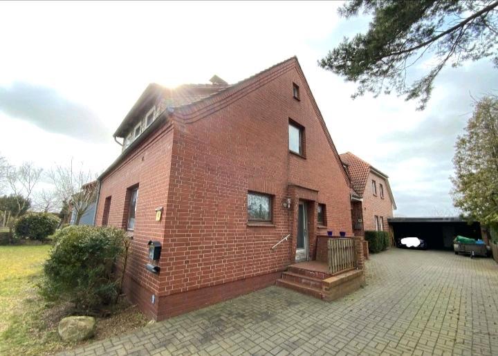 Doppelhaushälfte Burgwedel - 5 Zimmer, 100 m&sup2;, 250.000&euro; | Angebot:24745463