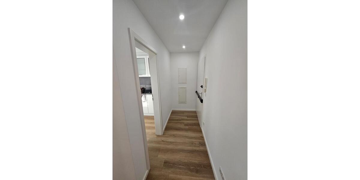 Hochparterre Hannover Herrenhausen-Stöcken - 2 Zimmer, 64 m&sup2;, 1.055&euro; | Angebot:25839724