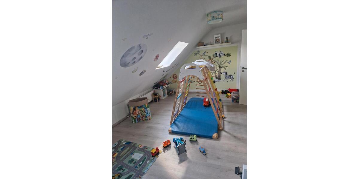 Reihenhaus Langenhagen Engelbostel - 7 Zimmer, 142 m&sup2;, 400.000&euro; | Angebot:26511130