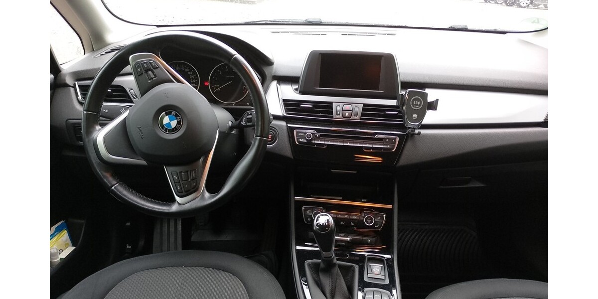 BMW 218i Aktive Tourer 175.000 km 8.500 &euro; Hannover 30159