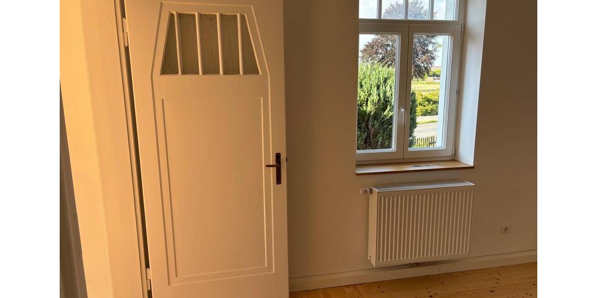 Erdgeschoßwohnung Wennigsen (Deister) - 3 Zimmer, 100 m&sup2;, 1.099&euro; | Angebot:26134863