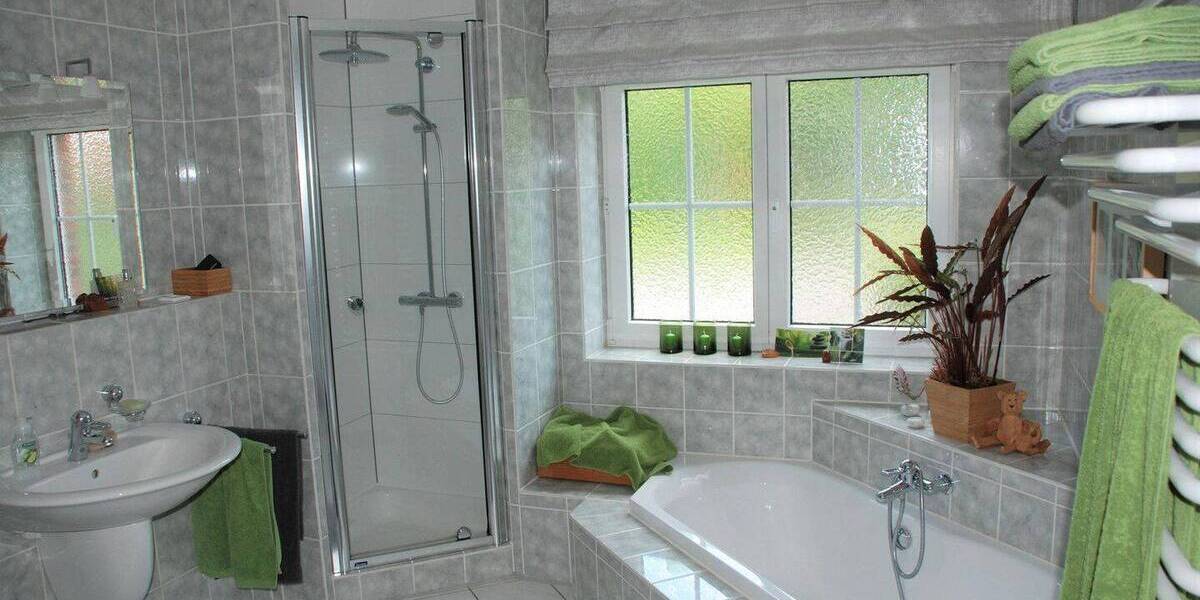 Mehrfamilienhaus, Wohnhaus Bad Münder - 7 Zimmer, 197 m&sup2;, 498.000&euro; | Angebot:25986059