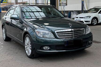 Mercedes-Benz C 320 148.000 km 11.900 &euro; Hannover 30539