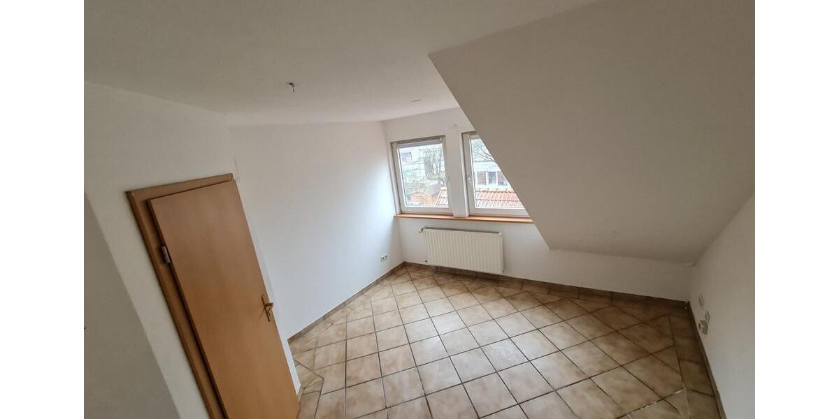 Etagenwohnung Springe - 1 Zimmer, 10 m&sup2;, 320&euro; | Angebot:25402848