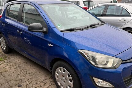 Hyundai i20 140.000 km 2.999 &euro; Garbsen 30827