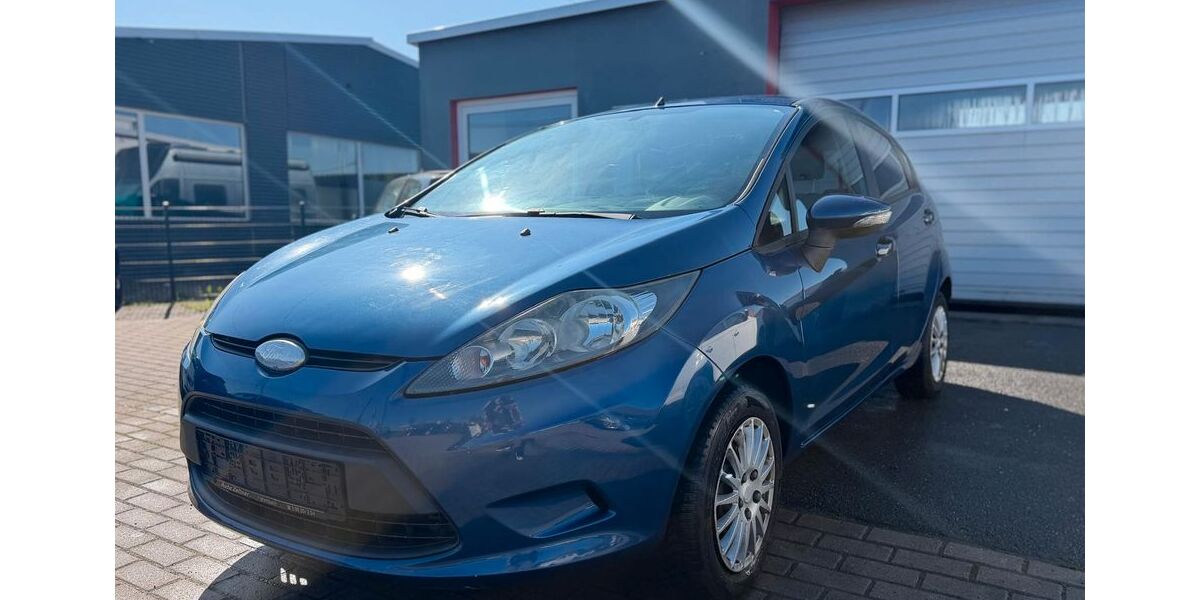 Ford Fiesta 90.000 km 3.999 &euro; Garbsen 30827