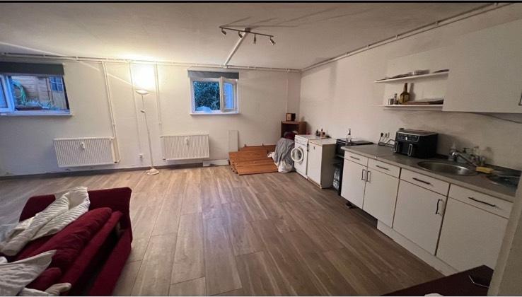 Etagenwohnung Hannover - 1 Zimmer, 40 m&sup2;, 470&euro; | Angebot:25961107