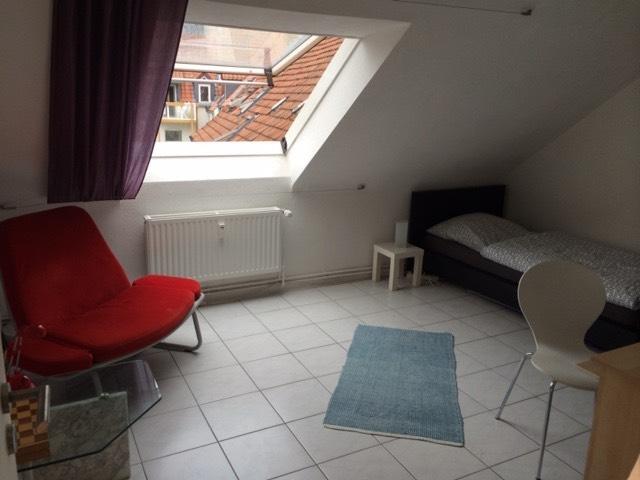 Dachgeschoßwohnung Hannover Vahrenwald-List - 3 Zimmer, 69 m&sup2;, 680&euro; | Angebot:26249599