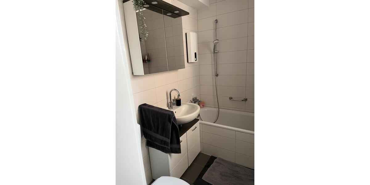 Etagenwohnung Garbsen - 2 Zimmer, 57 m&sup2;, 696&euro; | Angebot:25857239