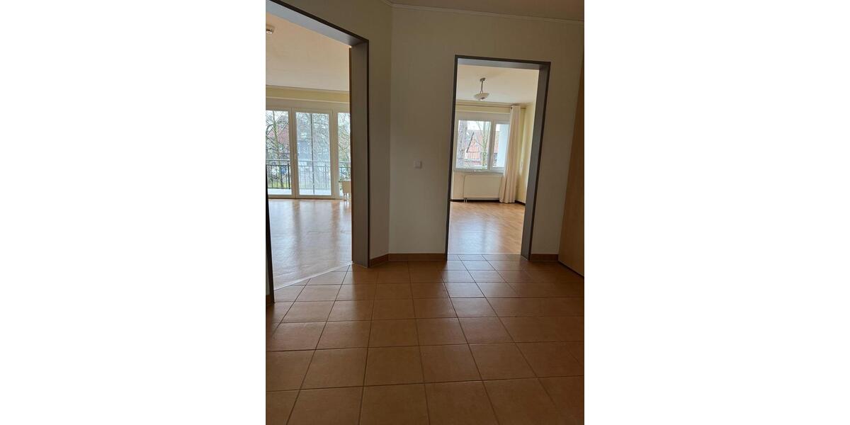 Etagenwohnung Stadthagen - 2 Zimmer, 64 m&sup2;, 590&euro; | Angebot:25884010