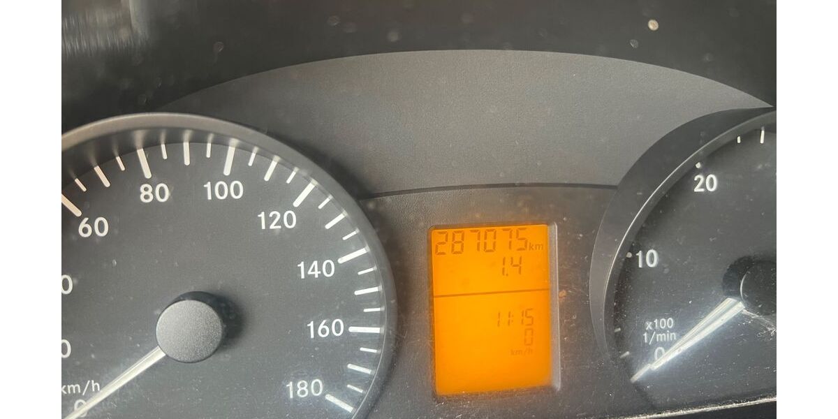 Mercedes-Benz Sprinter 290.000 km 6.000 &euro; Garbsen 30826