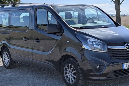 Opel Vivaro 214.000 km 7.999 &euro; Springe 31832