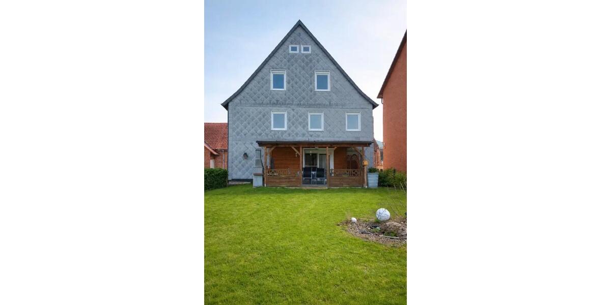 Mehrfamilienhaus, Wohnhaus Bad Münder am Deister - 11 Zimmer, 280 m&sup2;, 360.000&euro; | Angebot:25715632