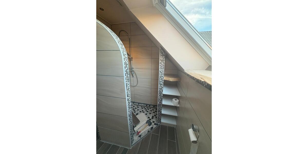 Etagenwohnung Lehrte - 4 Zimmer, 102 m&sup2;, 900&euro; | Angebot:25179397