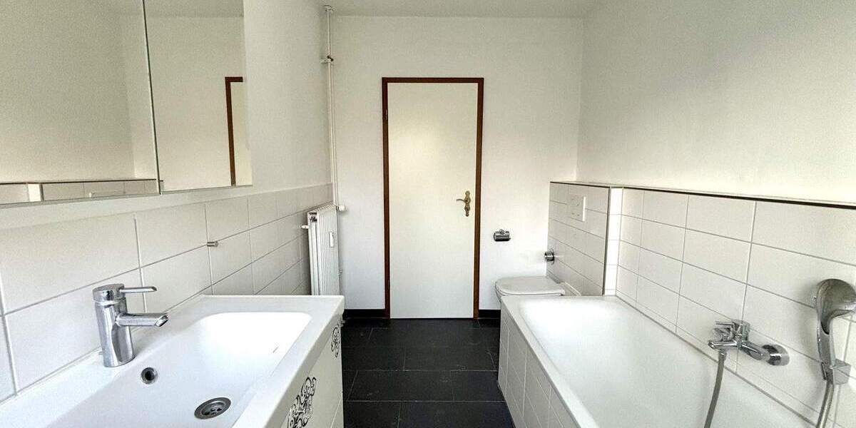 Etagenwohnung Laatzen Laatzen-Mitte - 3 Zimmer, 87 m&sup2;, 219.000&euro; | Angebot:25835318