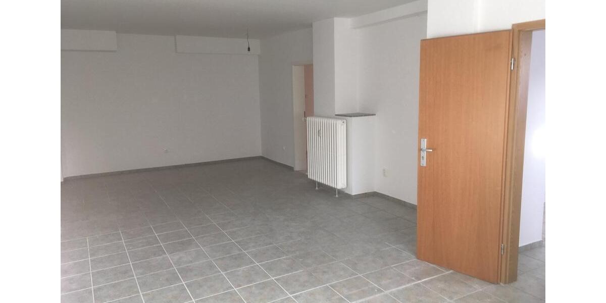 Erdgeschoßwohnung Stadthagen - 4 Zimmer, 82 m&sup2;, 870&euro; | Angebot:25979521