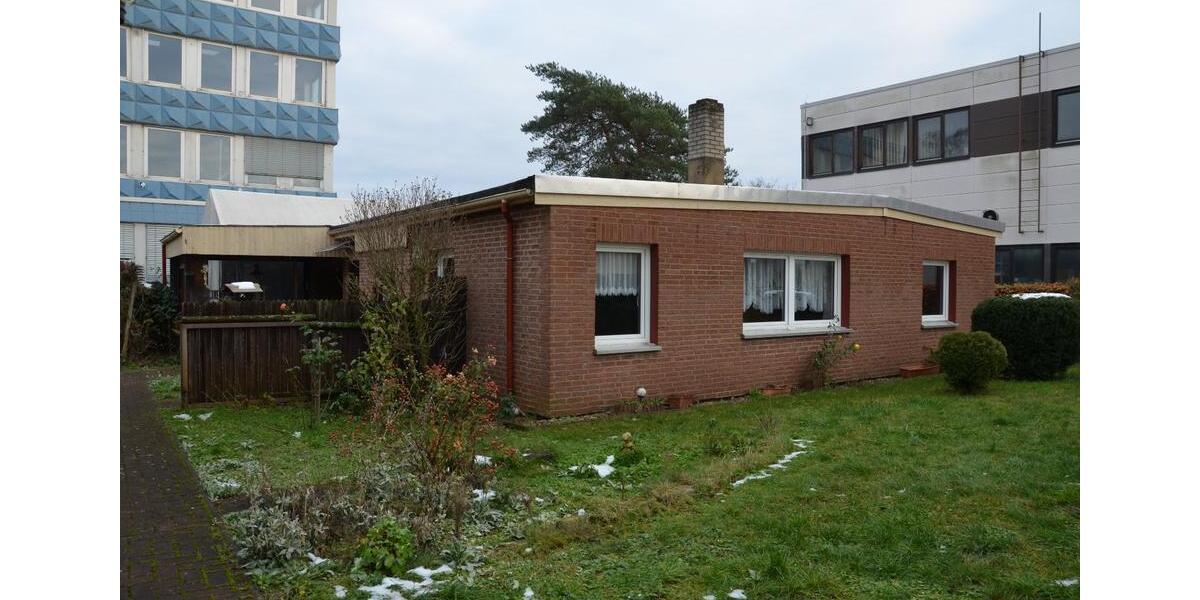 Einfamilienhaus Langenhagen Brink - 9 Zimmer, 270 m&sup2;, 540.000&euro; | Angebot:25640648