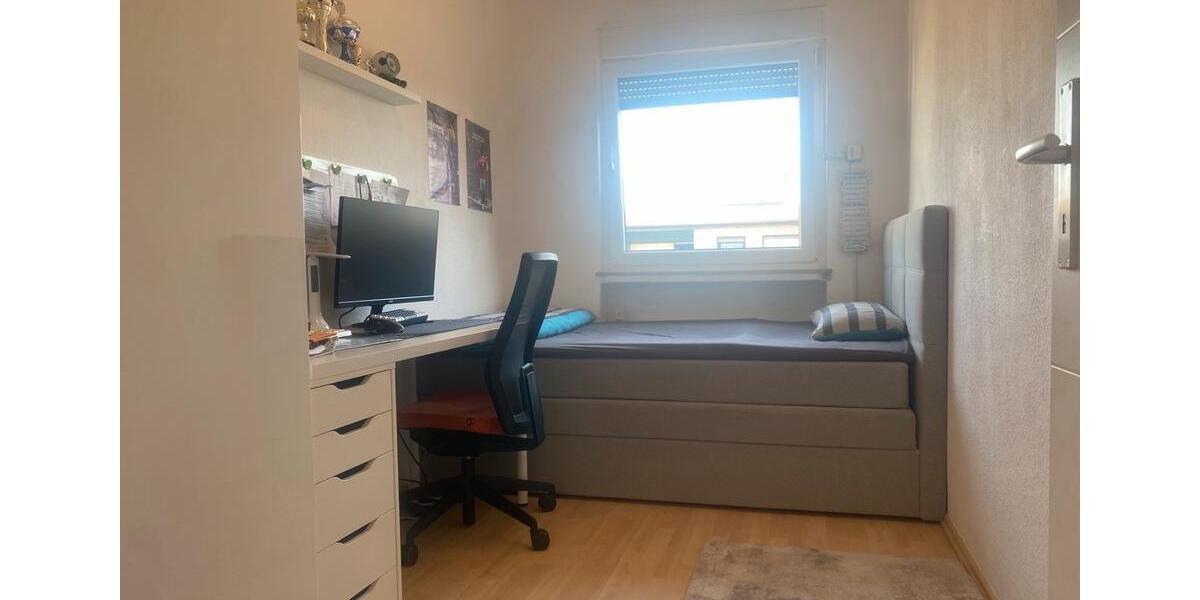 Dachgeschoßwohnung Seelze - 3 Zimmer, 79 m&sup2;, 229.000&euro; | Angebot:26007147