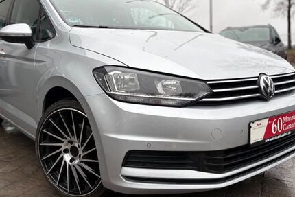 VW Touran 63.875 km 21.199 &euro; Isernhagen OT Altwarmbüchen bei Hannover A2/A7 30916