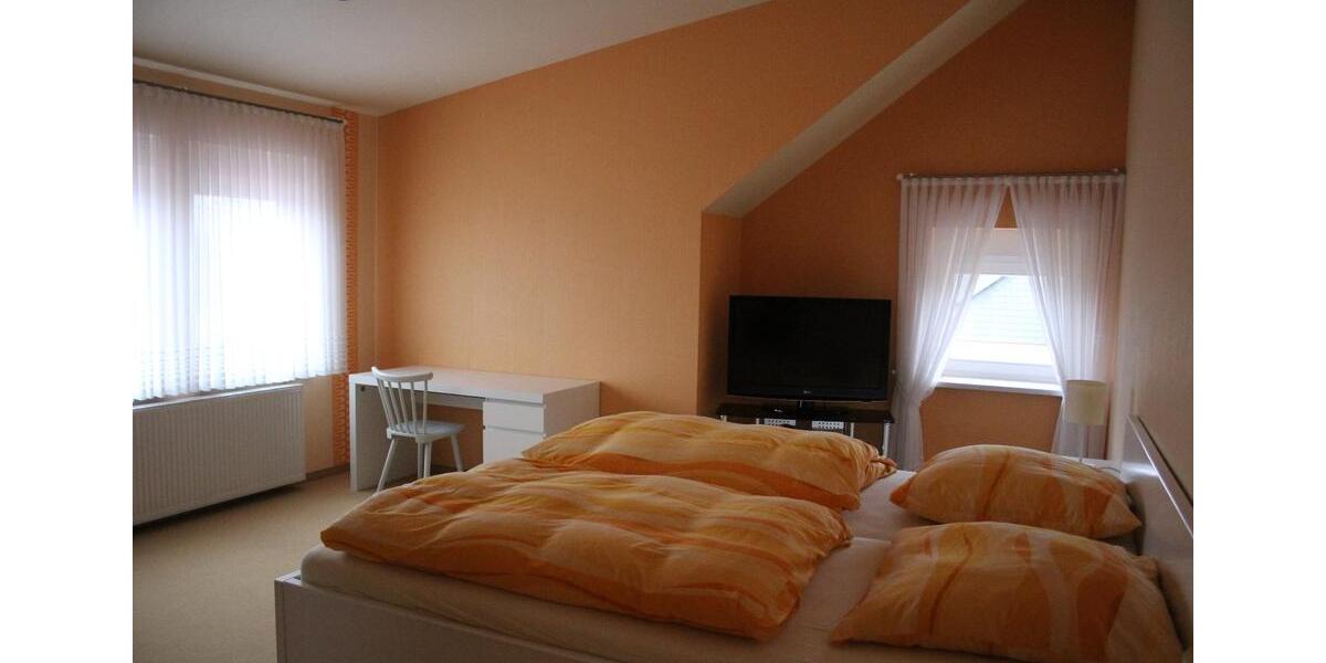 Doppelhaushälfte Hannover Döhren-Wülfel - 4 Zimmer, 117 m&sup2;, 679.000&euro; | Angebot:26041188