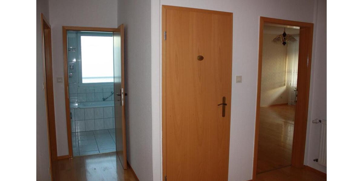 Etagenwohnung Laatzen - 3 Zimmer, 79 m&sup2;, 868&euro; | Angebot:25948870