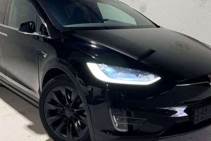 Tesla Model X 210.300 km 23.000 &euro; Hannover 30179