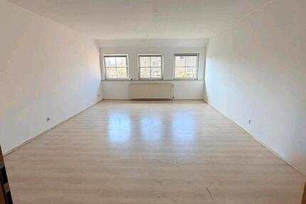 Wohnung Burgwedel - 3 Zimmer, 105 m&sup2;, 980&euro; | Angebot:26137759