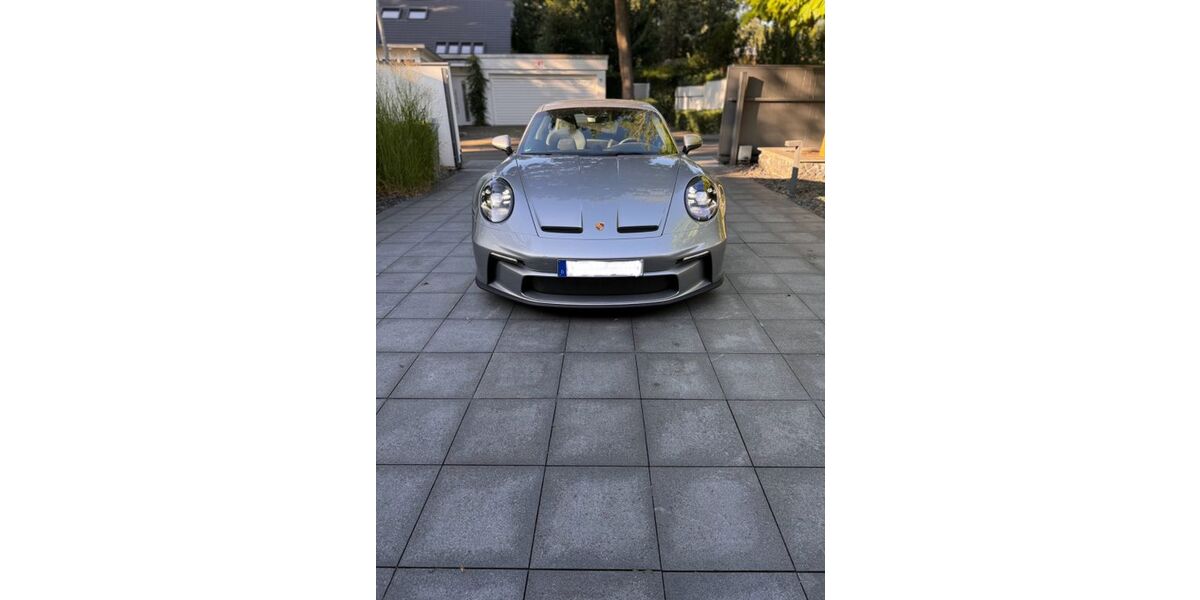 Porsche 992 5.100 km 198.992 &euro; Hannover 30167