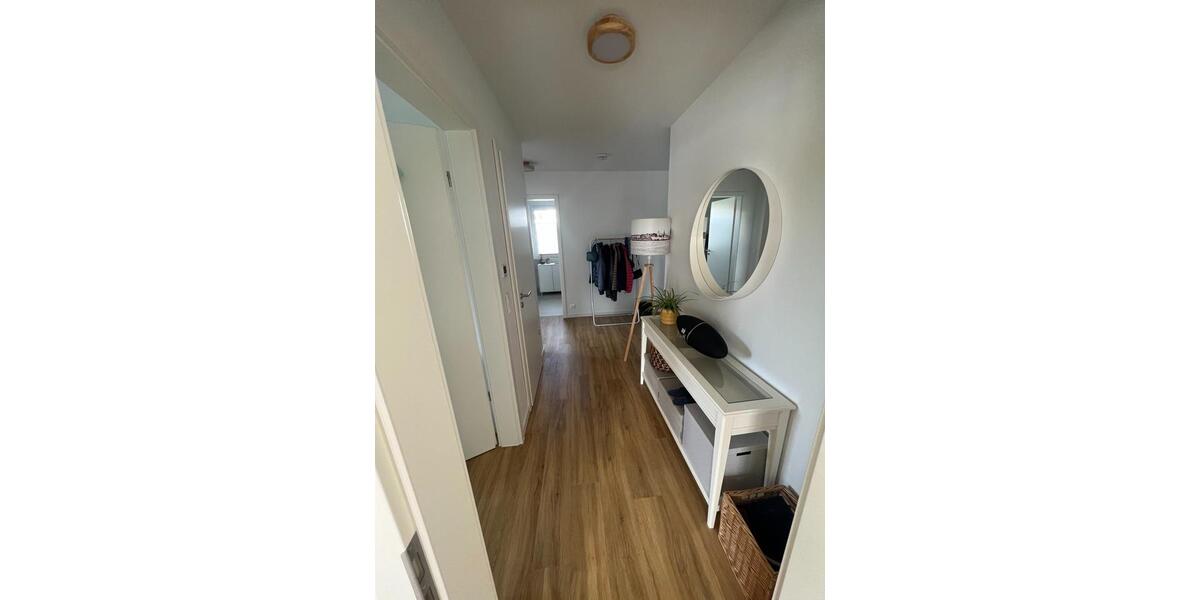 Etagenwohnung Wunstorf - 3 Zimmer, 90 m&sup2;, 1.360&euro; | Angebot:25874528