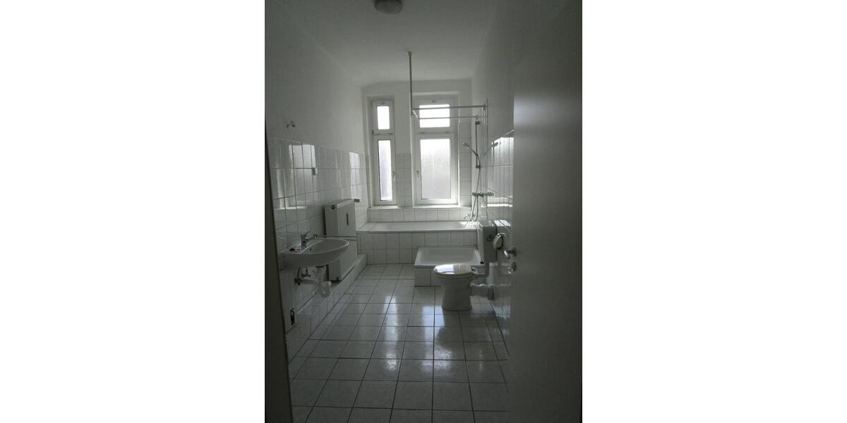 Etagenwohnung Hannover Döhren-Wülfel - 5 Zimmer, 126 m&sup2;, 1.200&euro; | Angebot:25391441
