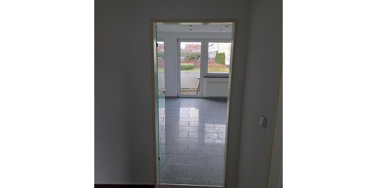 Hochparterre Garbsen - 3 Zimmer, 70 m&sup2;, 833&euro; | Angebot:24840807