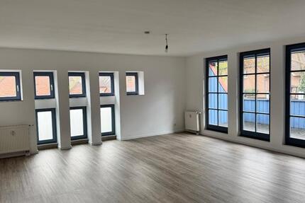Wohnung Wunstorf - 4 Zimmer, 147 m&sup2;, 329.000&euro; | Angebot:25990758