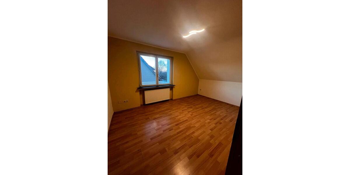 Maisonettenwohnung Wedemark - 4 Zimmer, 95 m&sup2;, 750&euro; | Angebot:25715095