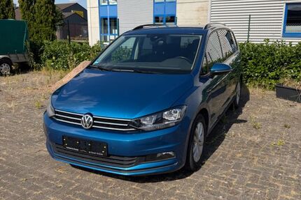 VW Touran 182.966 km 14.300 &euro; Garbsen 30826