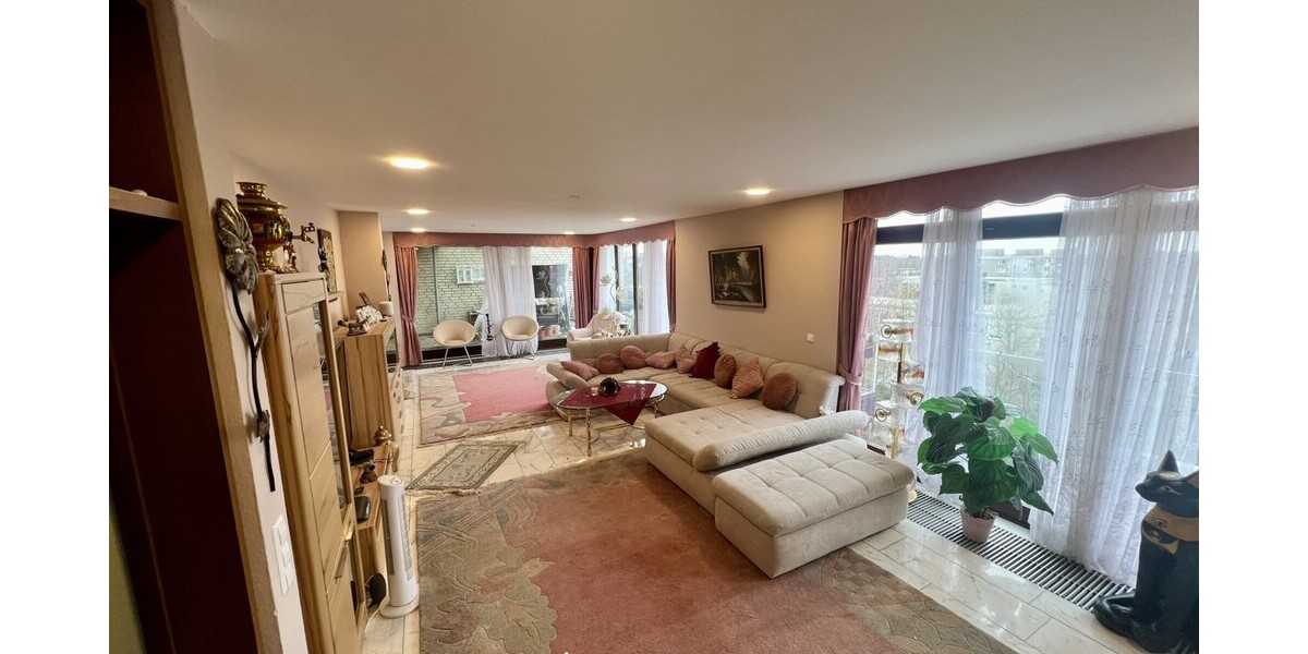 REDUZIERT! Saniertes Penthouse in Laatzen – 3-Zimmer-Traumwohnung mit Balkon & Fahrstuhl! - Einfamilienhaus Laatzen / Gleidingen Gleidingen | Angebot:19590138