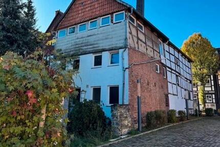 Haus Bad Münder am Deister - 10 Zimmer, 213 m&sup2;, 109.000&euro; | Angebot:26722765