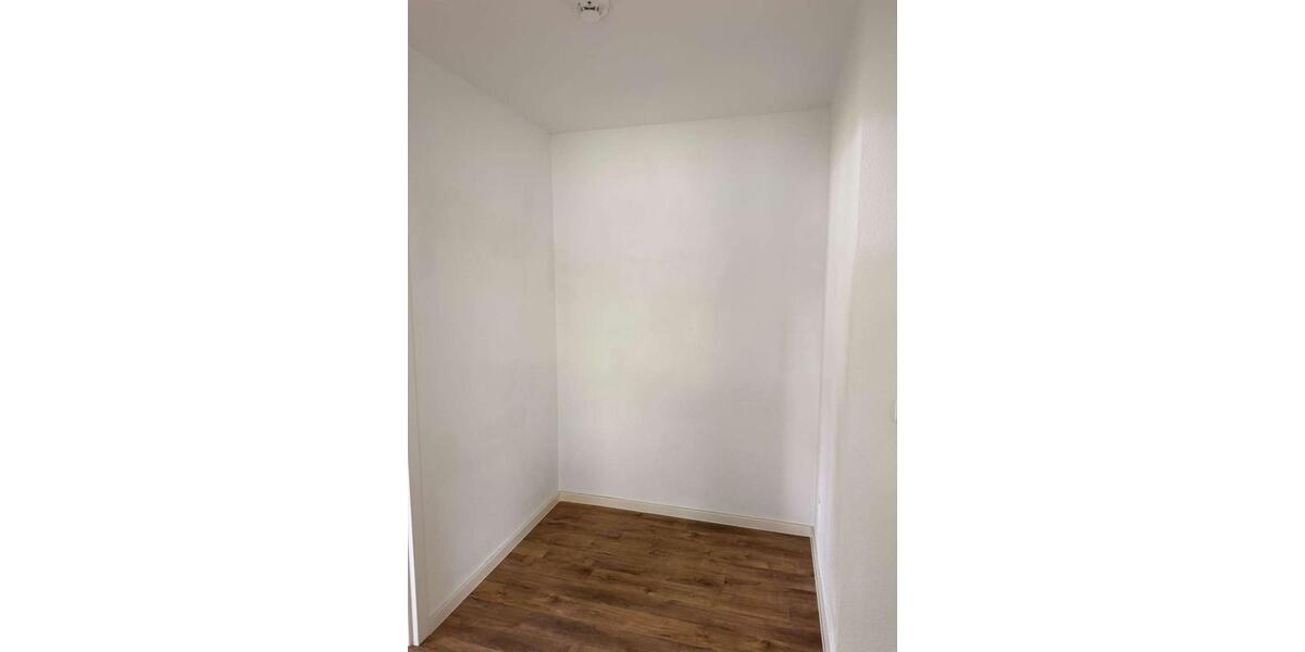Etagenwohnung Springe - 2 Zimmer, 58 m&sup2;, 609&euro; | Angebot:26658658