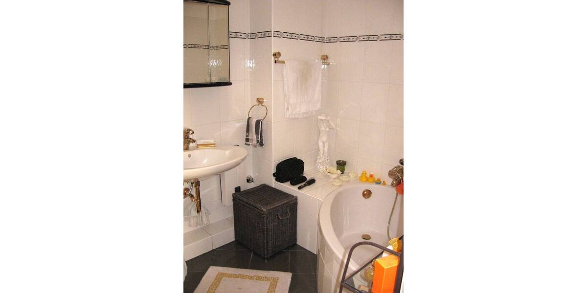 Etagenwohnung Laatzen Laatzen-Mitte - 4 Zimmer, 126 m&sup2;, 285.000&euro; | Angebot:25669429