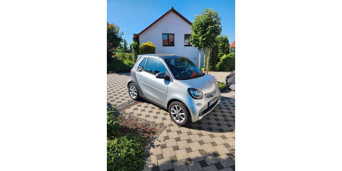 Smart ForTwo 61.400 km 7.150 &euro; Apelern 31552